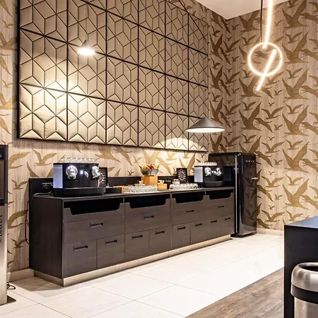 Novotel 14 Porte D'orleans Hotel Paryż