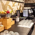 Novotel 14 Porte D'orleans Hotel 4*