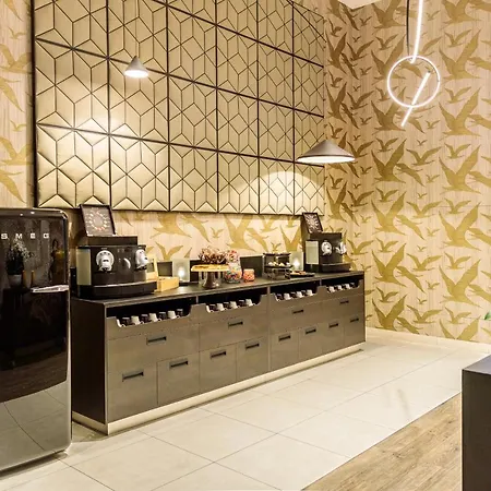 Novotel 14 Porte D'orleans Hotel 4*