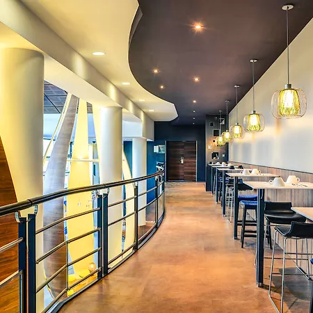 Novotel 14 Porte D'orleans 4* Paris