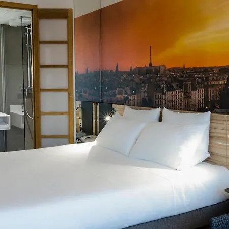 Novotel 14 Porte D'orleans Hotel