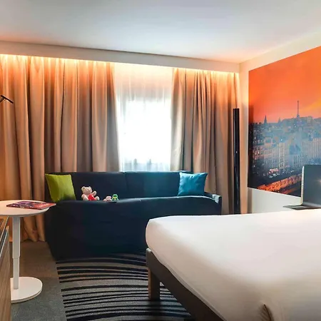 Novotel 14 Porte D'orleans 4*