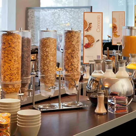 Novotel 14 Porte D'orleans Hotel