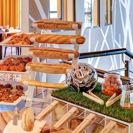 Hotel Novotel 14 Porte D'orleans 4*