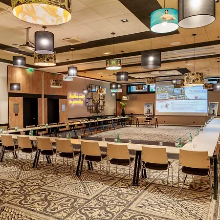 Novotel 14 Porte D'orleans Hotel