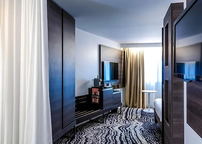 Ξενοδοχείο Novotel 14 Porte D'orleans 4*