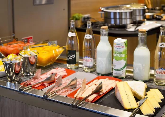 Novotel 14 Porte D'orleans 4*