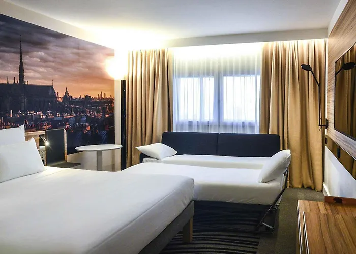 Hotel Novotel 14 Porte D'orleans 4*
